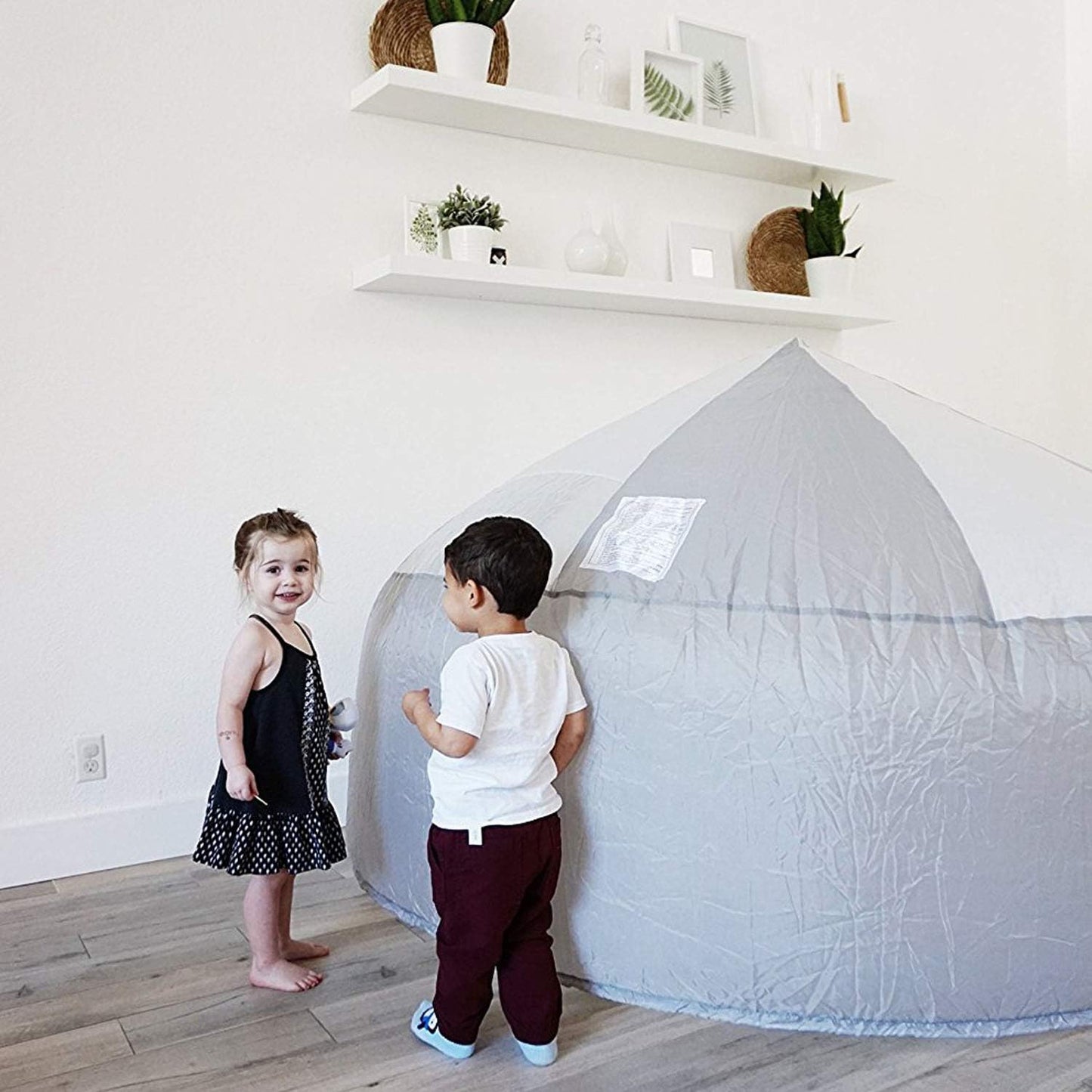 The Gift Shop Airfort - Build a Fort in 30 Seconds, Inflatable Fort for Kids, Play Tent for 3-14 Years, Playhouse Where Imagination Runs Wild, Fan Not Included